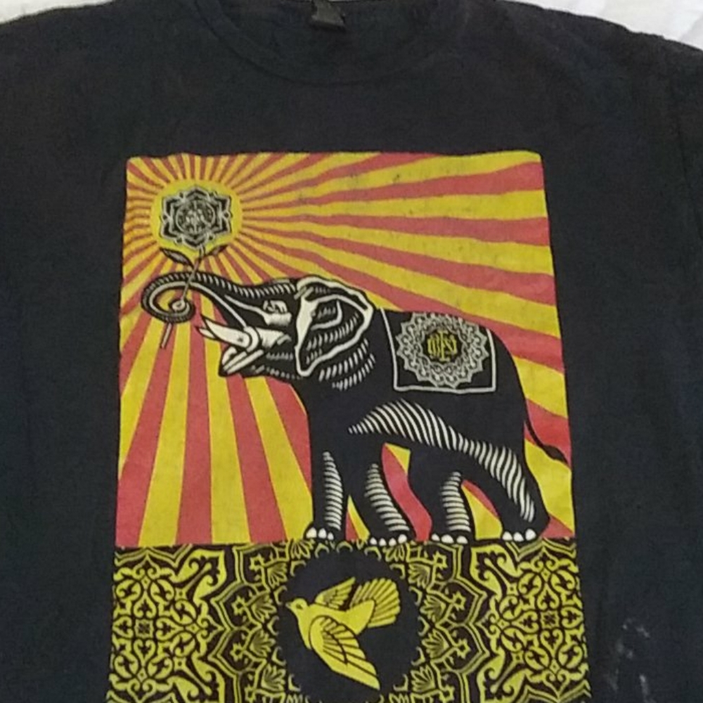 Obey shirt